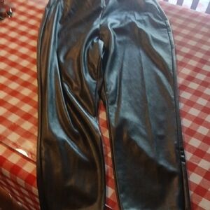 Old Navy Black Skinny Pants